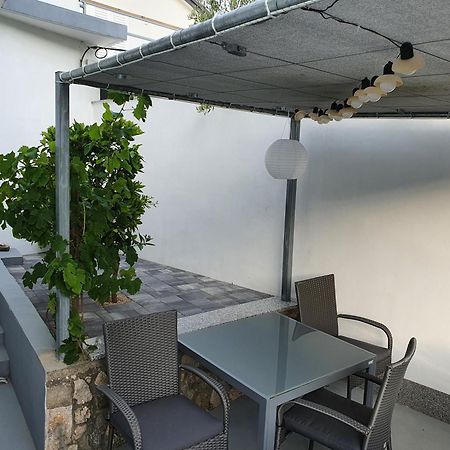 شقة Relax House Rosemary Draga Bašćanska المظهر الخارجي الصورة
